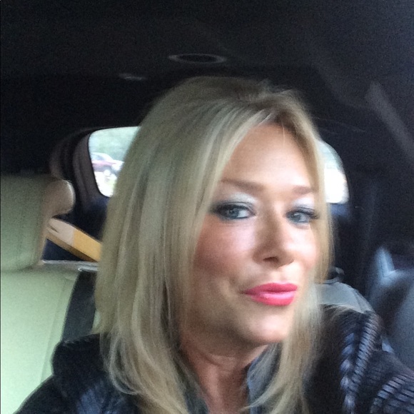 Meet your Posher, Tammy - Picture 4 of 4